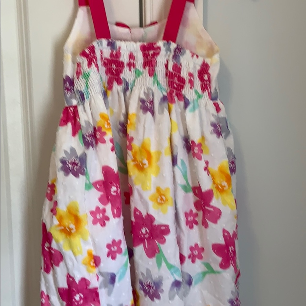 Sundress - Picture 3 of 4